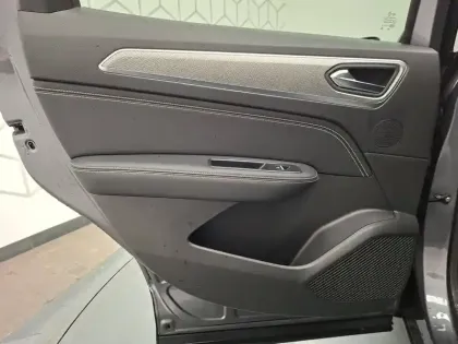 Photo 22 Renault Arkana  E-Tech 145 - 21B