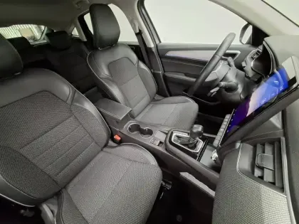 Photo 28 Renault Arkana  E-Tech 145 - 21B