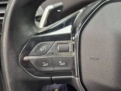 Photo 34 Peugeot 3008  Puretech 180ch S&S EAT8