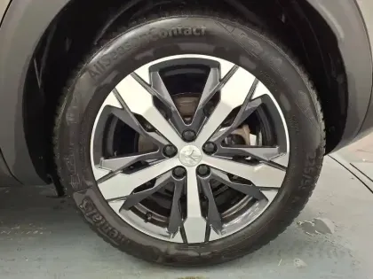 Photo 13 Peugeot 3008  Puretech 180ch S&S EAT8