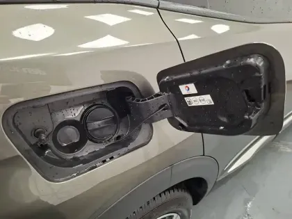 Photo 16 Peugeot 3008  Puretech 180ch S&S EAT8