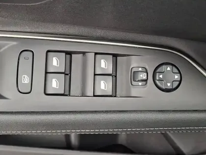 Photo 32 Peugeot 3008  Puretech 180ch S&S EAT8