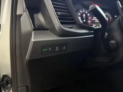 Photo 27 Audi A1  Sportback 30 TFSI 116 ch S tronic 7