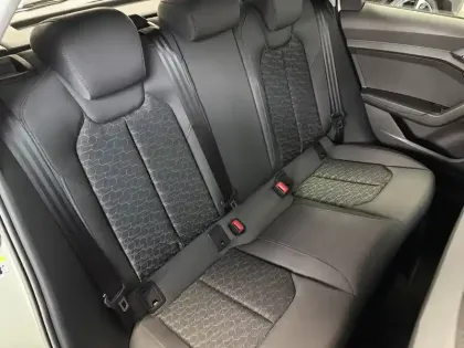 Photo 10 Audi A1  Sportback 30 TFSI 116 ch S tronic 7