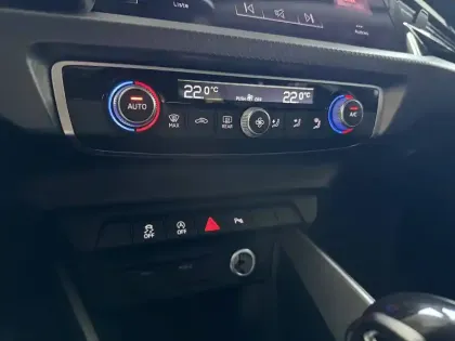 Photo 13 Audi A1  Sportback 30 TFSI 116 ch S tronic 7