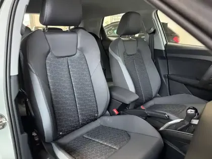 Photo 9 Audi A1  Sportback 30 TFSI 116 ch S tronic 7