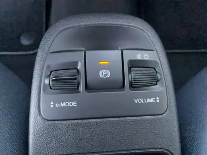 Photo 13 Fiat 500  e 95 ch