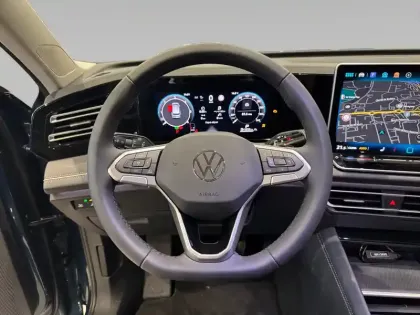 Photo 11 Volkswagen Tiguan  2.0 TDI 150ch DSG7