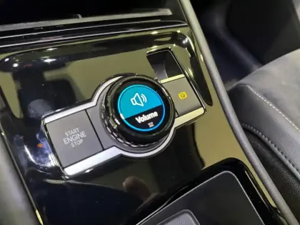 Photo 18 Volkswagen Tiguan  2.0 TDI 150ch DSG7