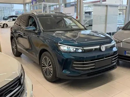 Photo 6 Volkswagen Tiguan  2.0 TDI 150ch DSG7