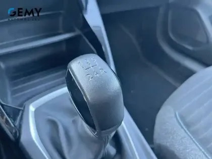 Photo 21 Peugeot 208  PureTech 75 S&S BVM5