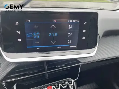 Photo 15 Peugeot 208  BlueHDi 100 S&S BVM6