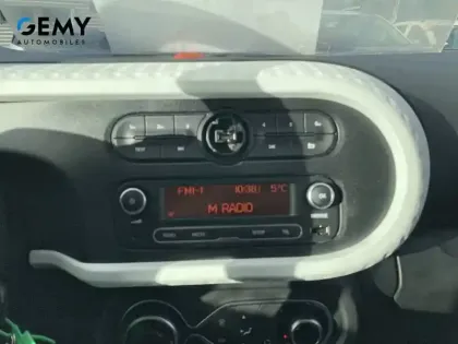 Photo 11 Renault Twingo  III Achat Intégral - 21