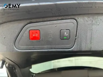 Photo 13 Peugeot 3008  BlueHDi 130ch S&S EAT8