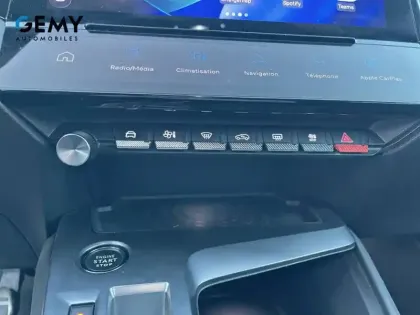 Photo 19 Peugeot 308  SW PHEV 180 e-EAT8