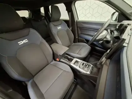 Photo 20 Dacia Duster  Hybrid 140