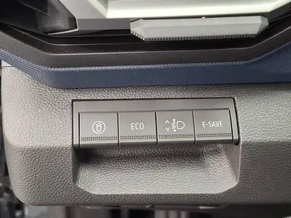 Photo 24 Dacia Duster  Hybrid 140