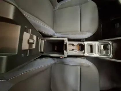 Photo 18 Dacia Duster  Hybrid 140