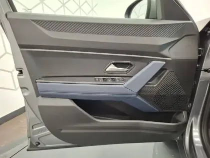 Photo 15 Dacia Duster  Hybrid 140