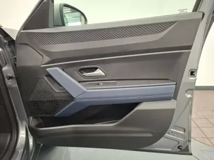 Photo 13 Dacia Duster  Hybrid 140