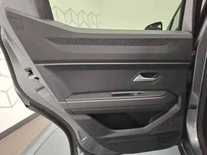 Photo 14 Dacia Duster  Hybrid 140