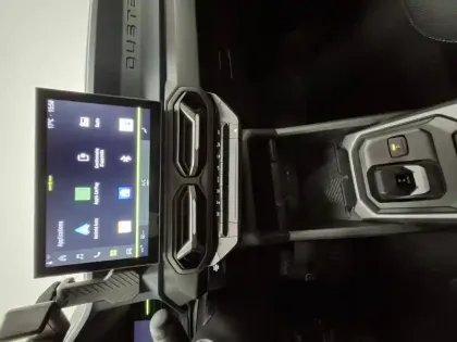 Photo 27 Dacia Duster  Hybrid 140