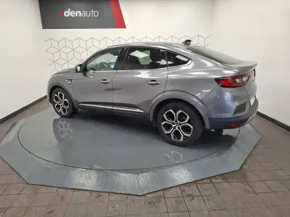 Photo 8 Renault Arkana  TCe 140 EDC FAP - 21B