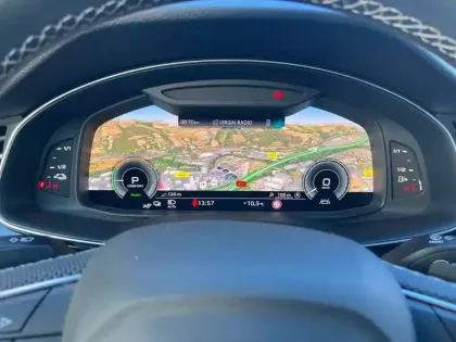 Photo 39 Audi Q8  60 TFSI e 462 Tiptronic 8 Quattro