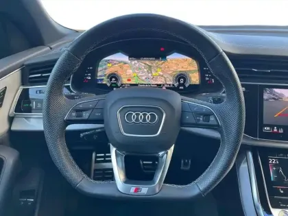 Photo 15 Audi Q8  60 TFSI e 462 Tiptronic 8 Quattro