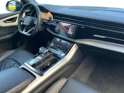 Photo 8 Audi Q8  60 TFSI e 462 Tiptronic 8 Quattro