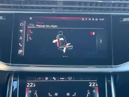 Photo 35 Audi Q8  60 TFSI e 462 Tiptronic 8 Quattro