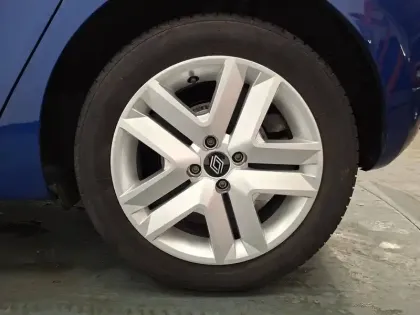 Photo 17 Renault Clio  Blue dCi 100 ch GSR2