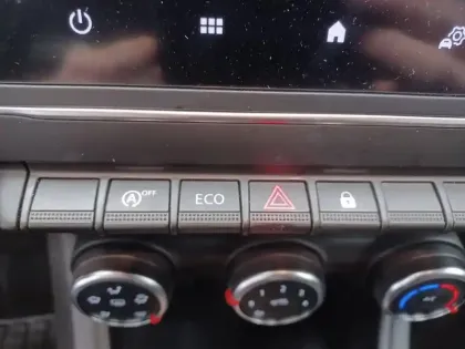 Photo 27 Renault Captur  TCe 90