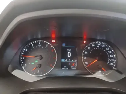 Photo 33 Renault Captur  TCe 90