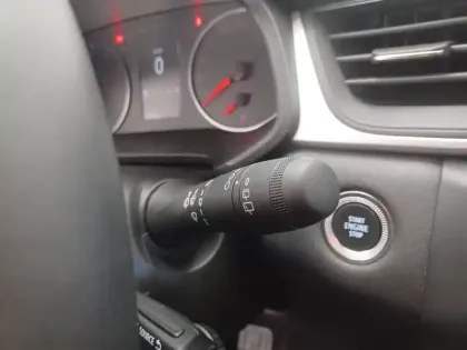 Photo 24 Renault Captur  TCe 90