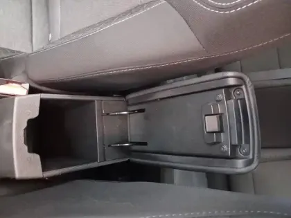 Photo 31 Renault Captur  TCe 90