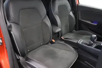 Photo 10 Renault Clio  TCe 130 EDC FAP