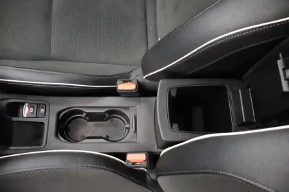 Photo 21 Renault Clio  TCe 130 EDC FAP