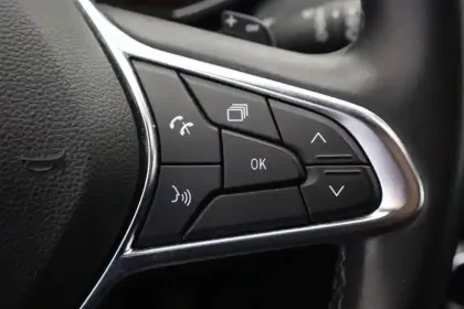 Photo 29 Renault Clio  TCe 130 EDC FAP