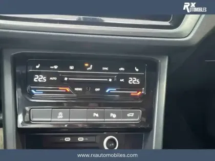 Photo 18 Volkswagen Touran  2.0 TDI 150 DSG7 7pl