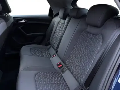 Photo 13 Audi A1  Sportback 30 TFSI 110 ch S tronic 7