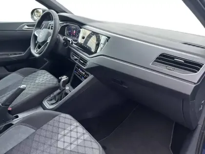 Photo 8 Volkswagen Taigo  1.0 TSI 116 DSG7