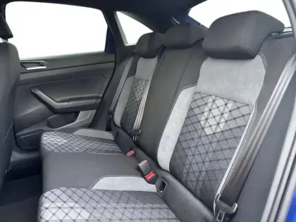 Photo 13 Volkswagen Taigo  1.0 TSI 116 DSG7