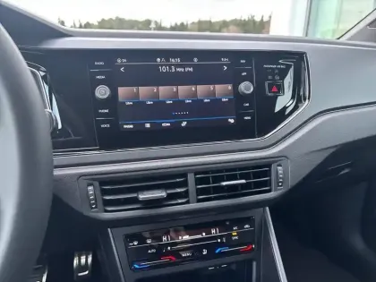 Photo 17 Volkswagen Taigo  1.0 TSI 116 DSG7