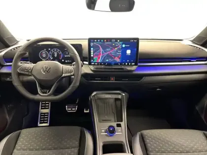 Photo 10 Volkswagen T-roc  1.5 eTSI EVO2 Hybrid 150 ch DSG7