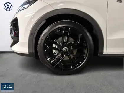 Photo 18 Volkswagen T-roc  1.5 eTSI EVO2 Hybrid 150 ch DSG7