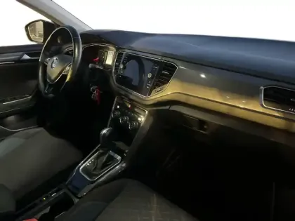 Photo 8 Volkswagen T-roc  1.5 TSI 150 EVO Start/Stop DSG7