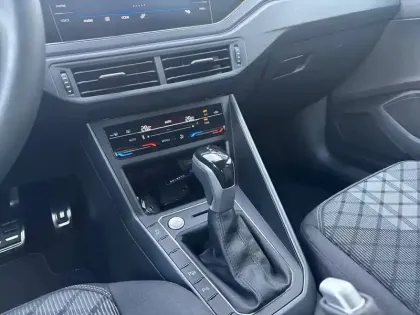 Photo 19 Volkswagen Taigo  1.5 TSI 150 DSG7