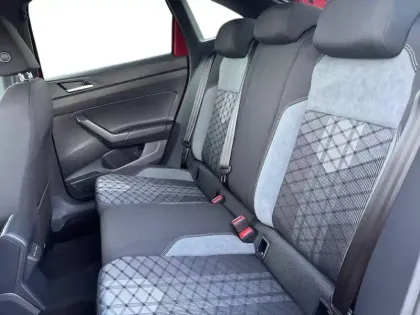 Photo 13 Volkswagen Taigo  1.5 TSI 150 DSG7