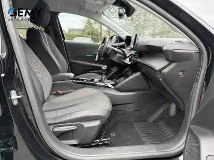 Photo 41 Peugeot 208  BlueHDi 100 S&S BVM6